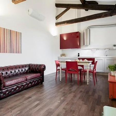 Red Appartamento Immerso Tra Le Mura Bolognesi Exterior foto